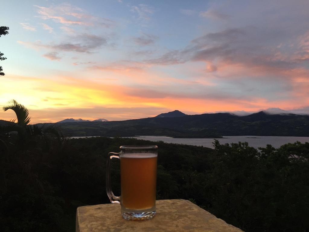 Lake Arenal Hotel And Brewery Tronadora Exterior foto
